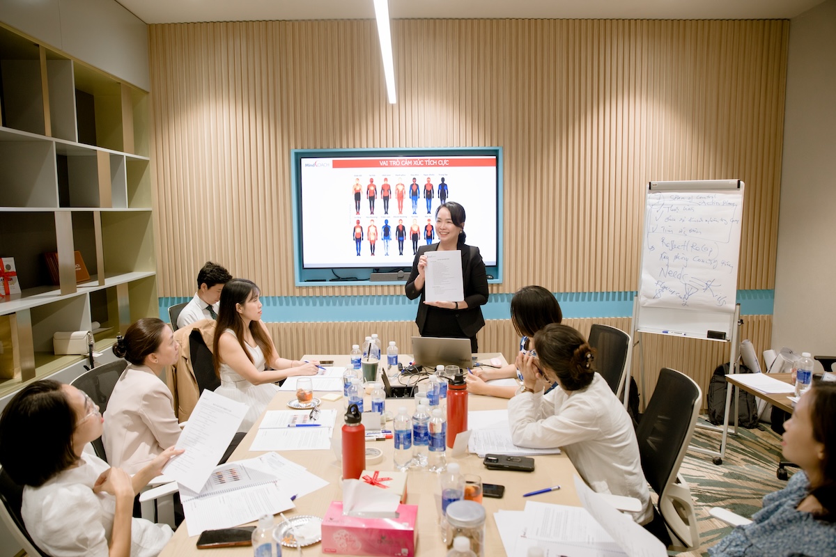 Văn hóa coaching trong tổ chức – Khác gì với đào tạo truyền thống?