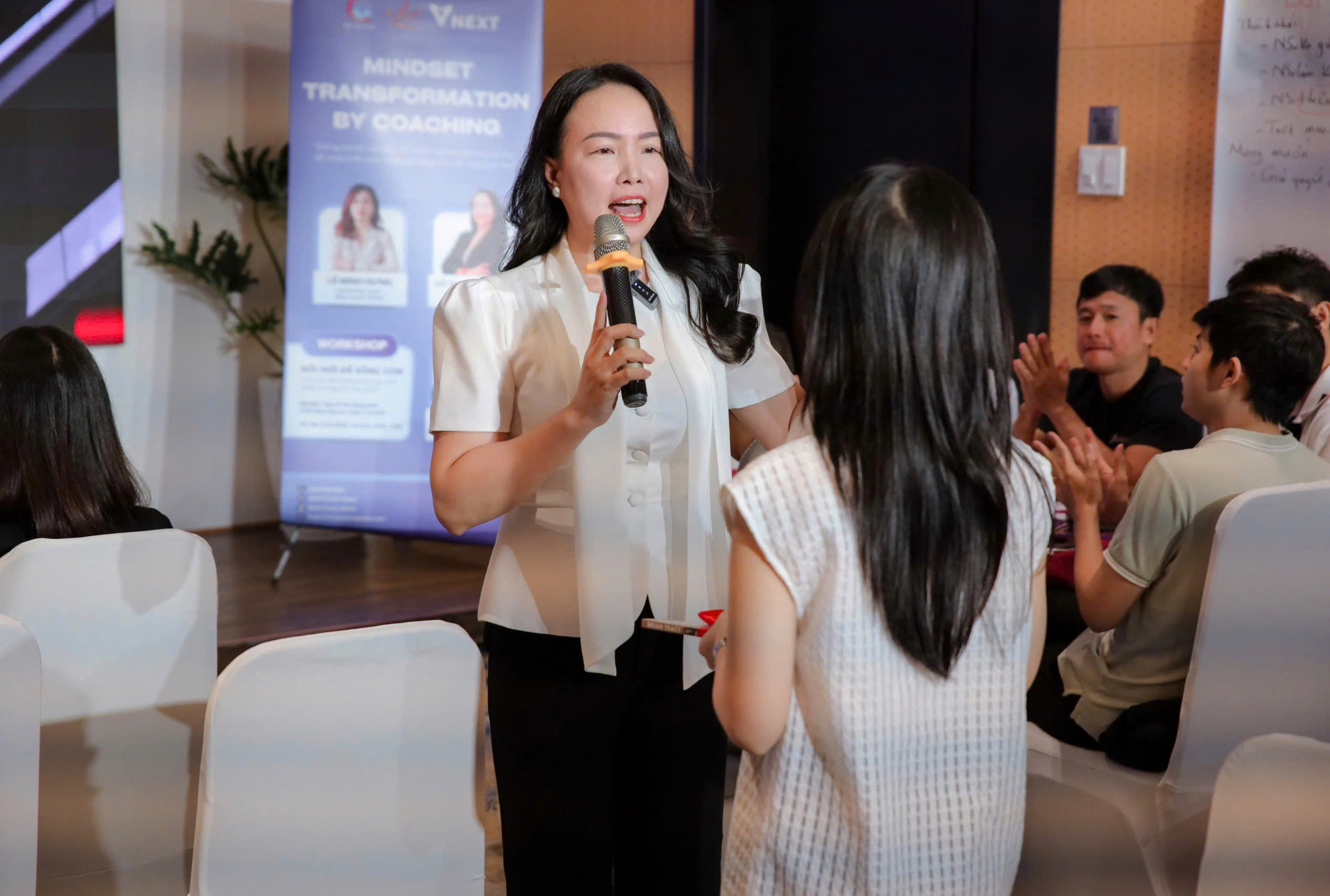 Khoá học coaching chuyên sâu cho quản lý cấp trung tại Mind Coach Global
